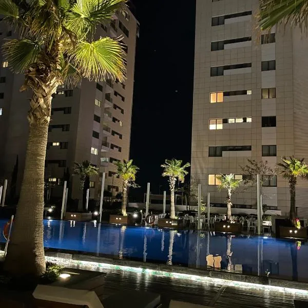 Olympic Residence Deluxe Apartments, hotel in Limassol
