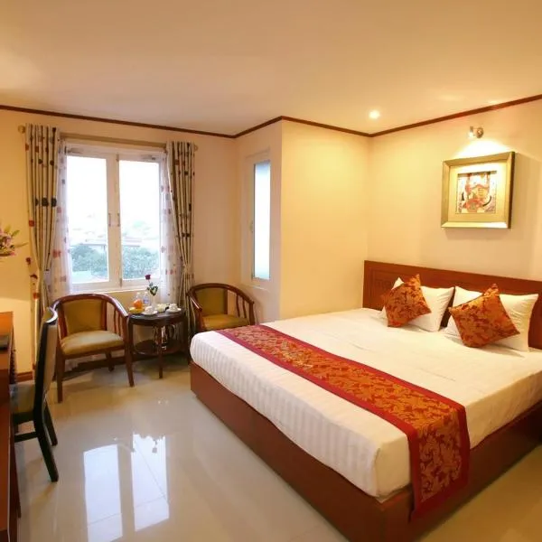 Hotel Phương Anh, hotel di Phù Cát