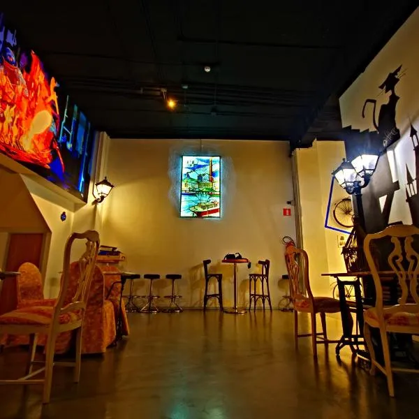 All Iron Hostel, hotel in Bilbao