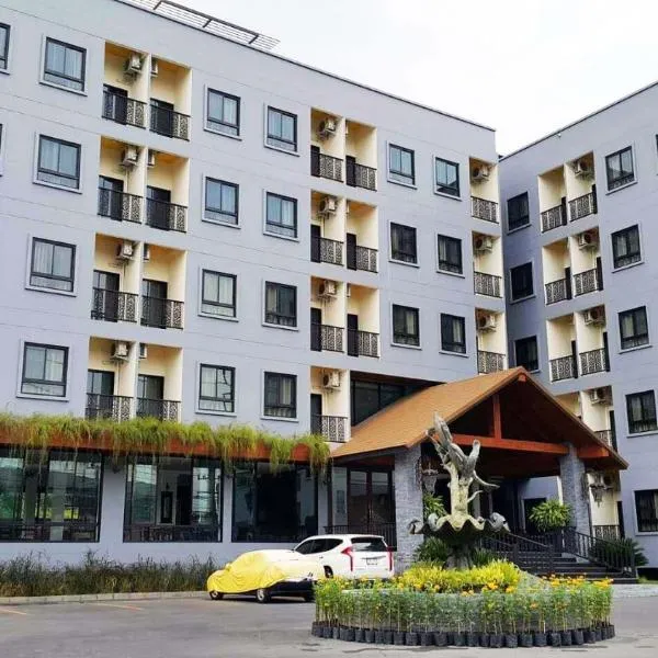 Hotel IYA, hotel en Pathum Thani
