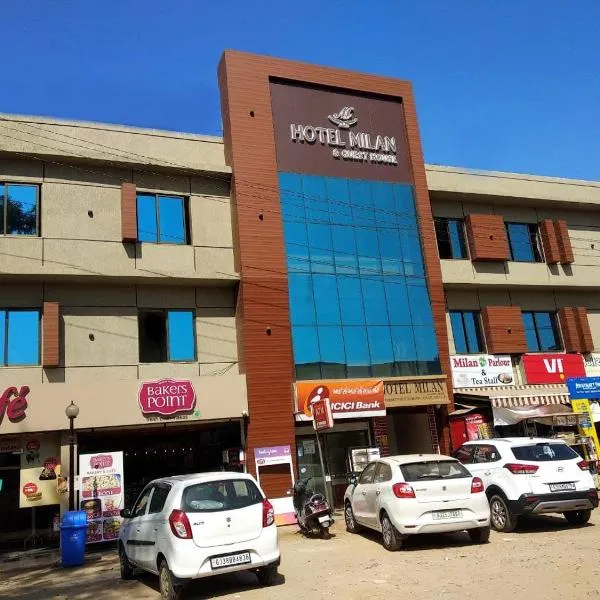 Hotel Milan, hotel in Ahmedabad