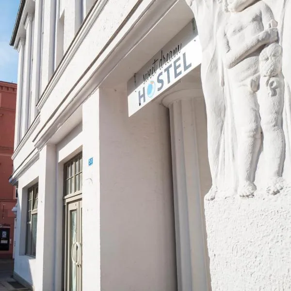 sweet dream hostel & pension - Self Check-In, hotel in Güstrow