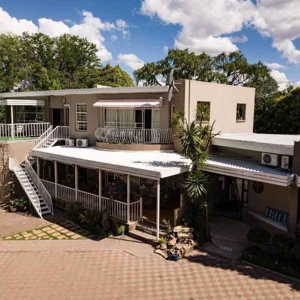 Woodpecker Guesthouse, Hotel in Ficksburg