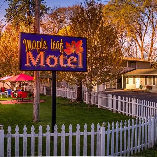 Shady Cove में, होटल Maple Leaf Motel