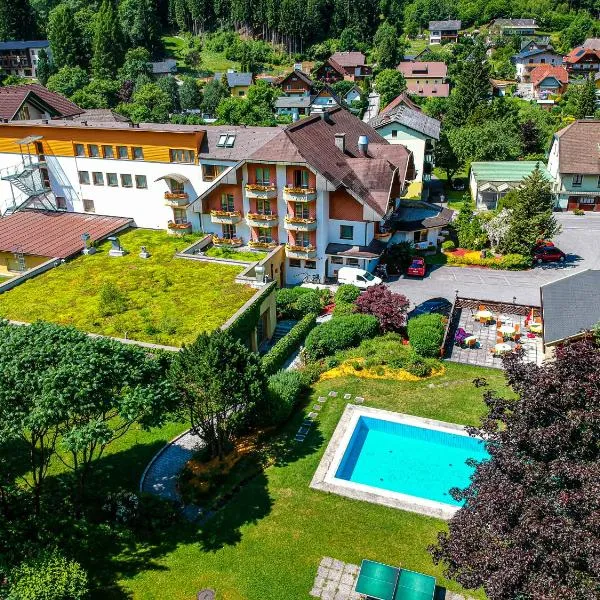 Hotel Burgstallerhof, hotel in Feld am See