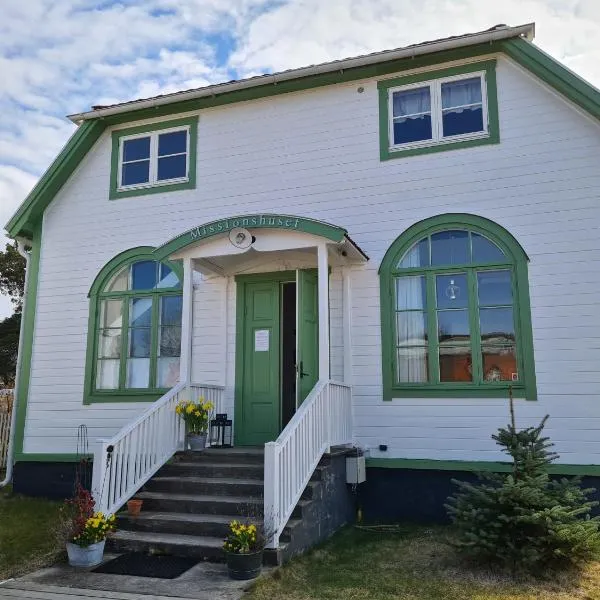 Missionshuset Bed & Breakfast, hotel v destinaci Sandhamn