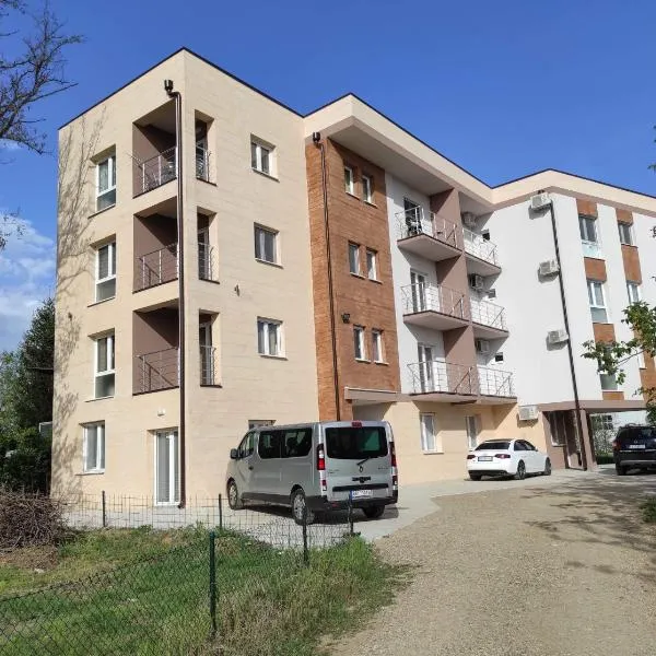Živanović MT Srebrno jezero, hotel a Veliko Gradište