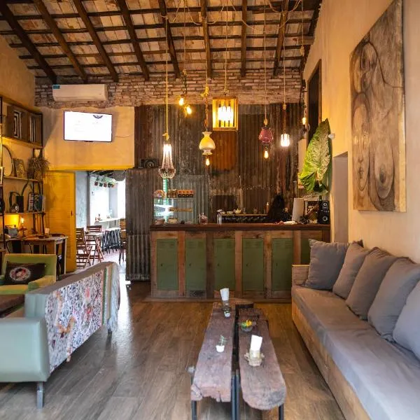 Pura Vida YerbaBuena Suite & Host, hotel em Yerba Buena