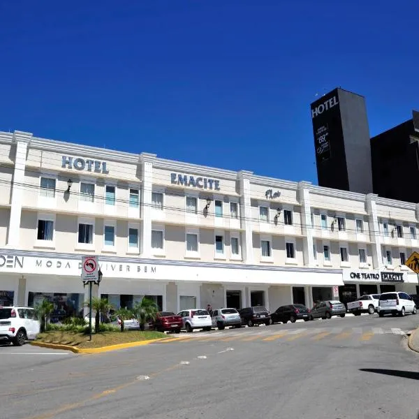 Hotel Emacite Flex: Mafra şehrinde bir otel