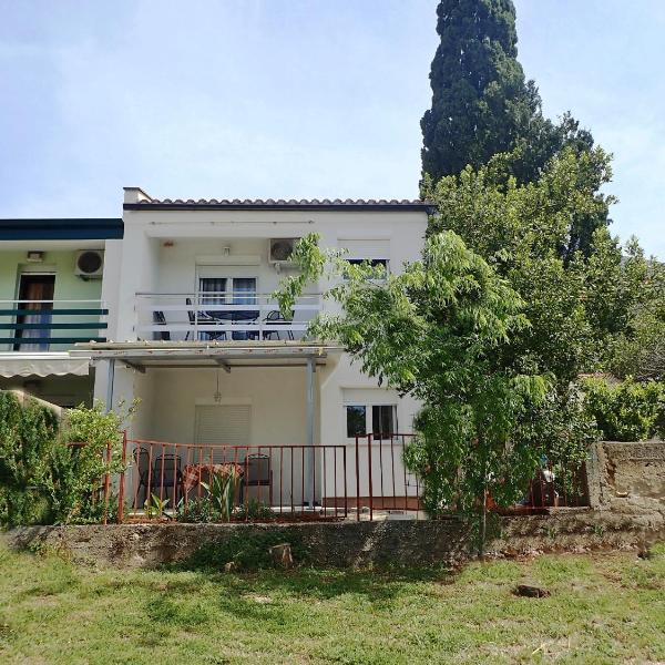 Apartment Maca