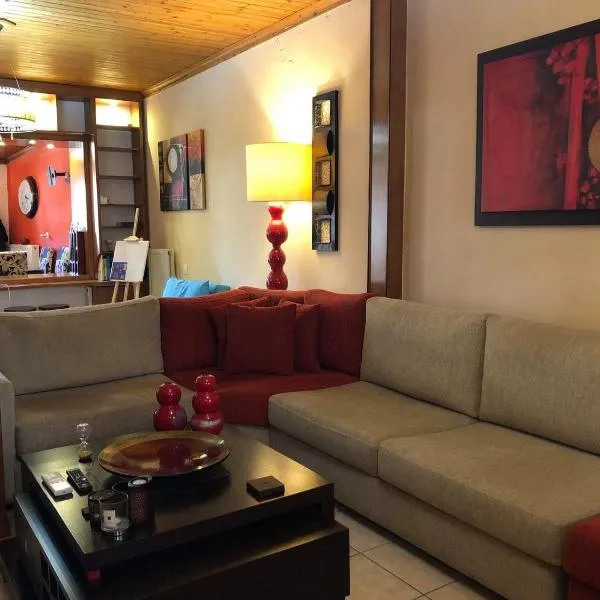 Lemnoshouse, hotel em Mirina