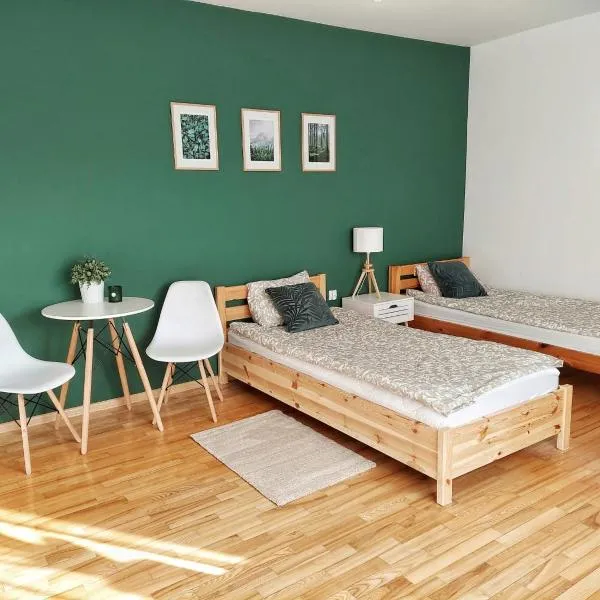 Dommieszkalny, hotel in Augustów