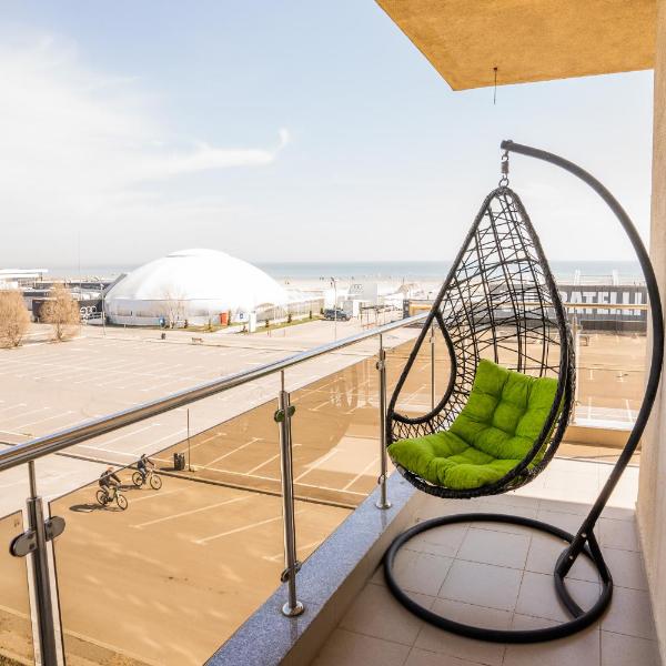 Summerland Sea-View Luxury Apartment