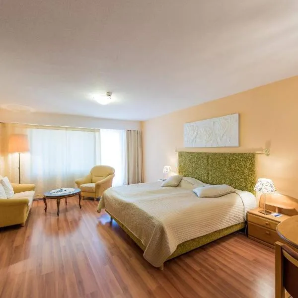 Badehotel Salina Maris – Wellness & Vintage, hotel v destinaci Mörel