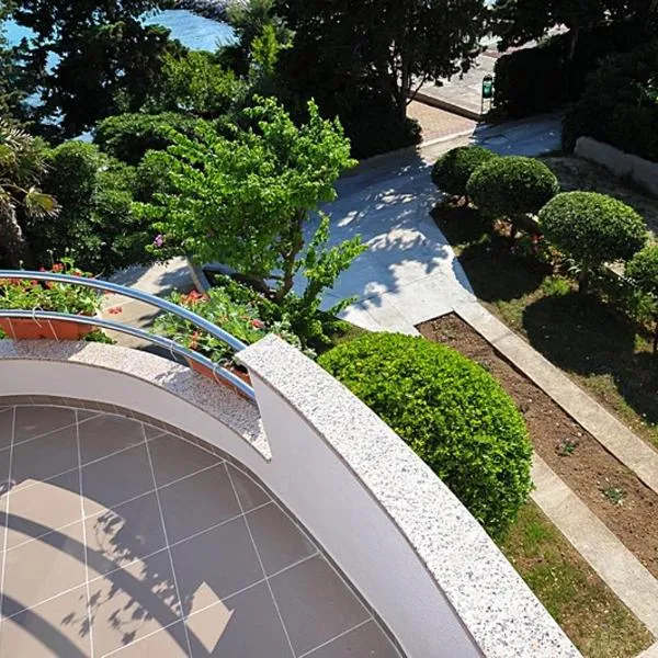 Lavanda、Poljanaのホテル