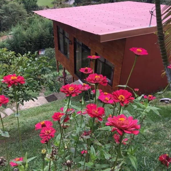 Navarro mountain, hotell sihtkohas Cartago