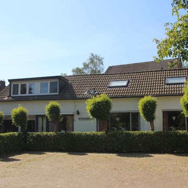 Serene Holiday Home in Ulestraten near Private Forest