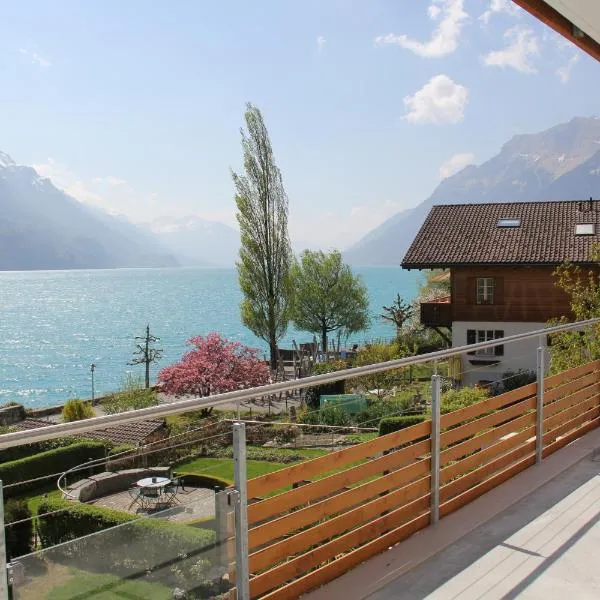 Abendrot - Direct lake view, hotel in Brienz