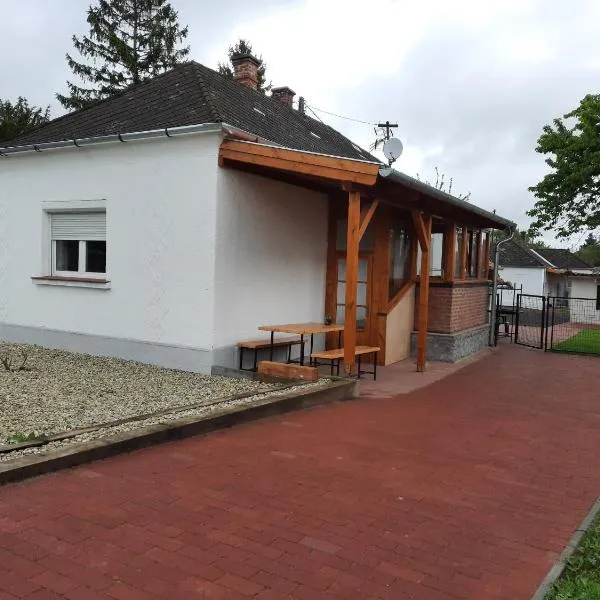 Linda Vendégház, hotel a Kővágóörs