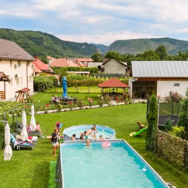 Pensiunea XINELA, ξενοδοχείο σε Baia de Fier