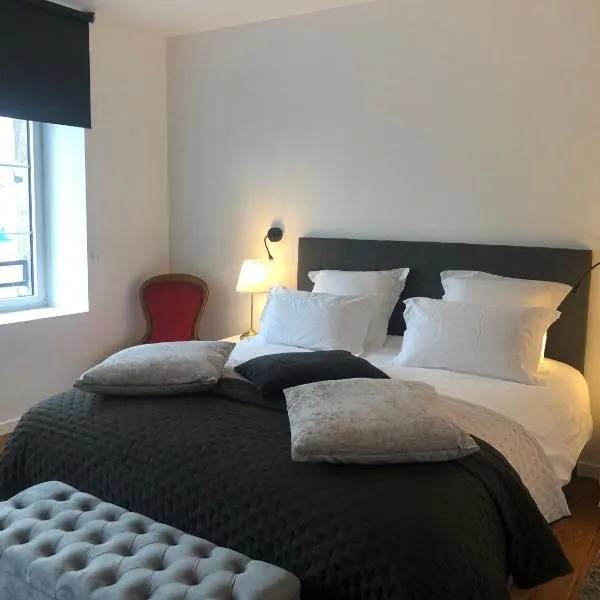L'Otentik Restaurant Chambres d'Hôtes，位于Rosporden的酒店