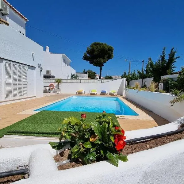 Villa Gabriel by Sunny Deluxe, hôtel à Albufeira
