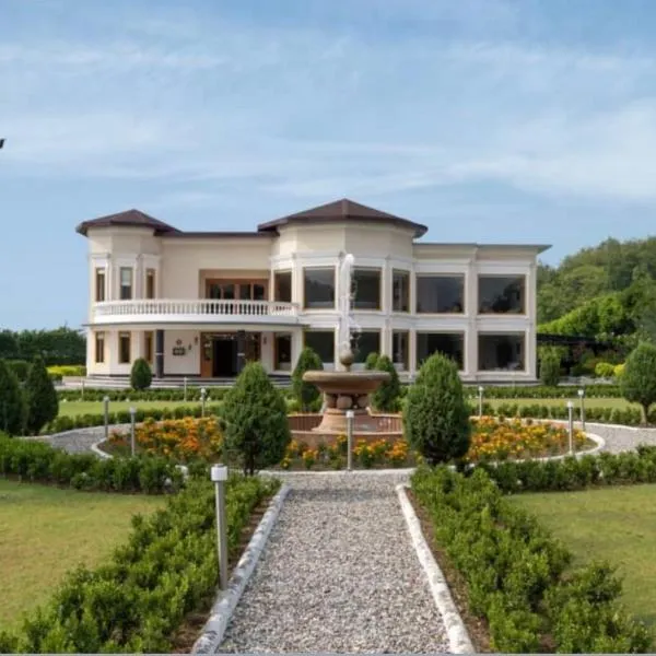 Glenville Forest Resort & Spa, khách sạn ở Dehradun