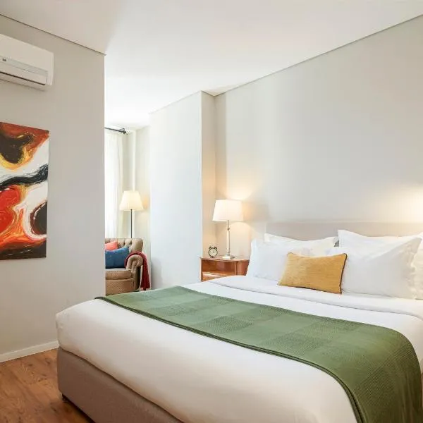 B The Guest Downtown, hotel in Porto