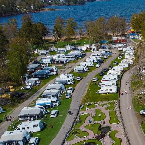 Ursand Resort & Camping, hôtel à Vänersborg