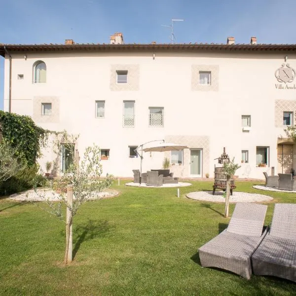 Villa Aruch, hotel ve Florencii