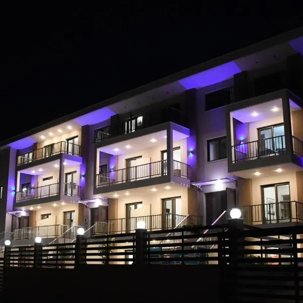Theano Luxury Suites Nikiti, hotelli kohteessa Nikiti