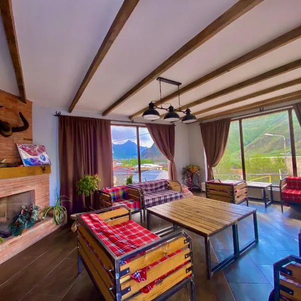 Veranda Guesthouse, hotel u gradu Kazbegi