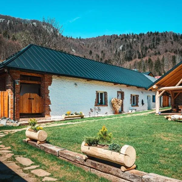 Chalets Dedinky, hotel in Dedinky