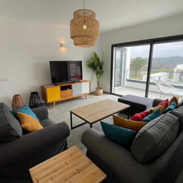 Cairnvillas: Villa Terra C39 - Luxury Villa with Private Swimming Pool near Beach, hotel in Aljezur