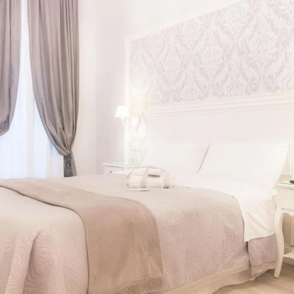 Charme & Chic Luxury, hotel v Římě