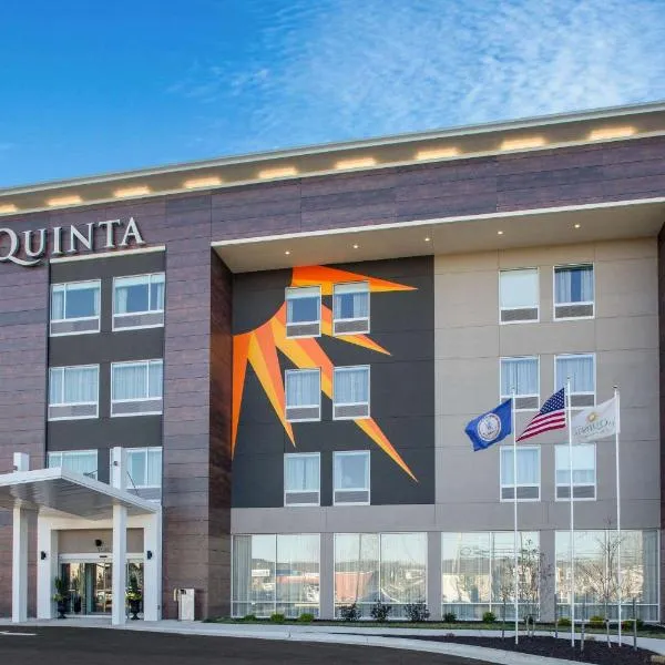 La Quinta Inn & Suites by Wyndham Manassas, VA- Dulles Airport, hotel a Manassas