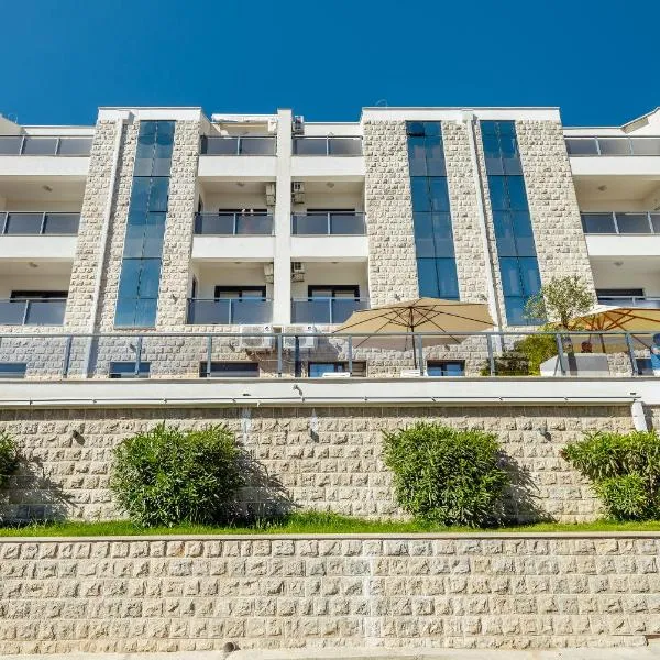 Doxa M Apartments, ξενοδοχείο στο Χέρτσεγκ Νόβι