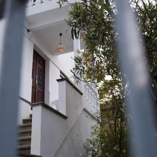 Hospedagem Dona Rosalina, Hotel in Seia