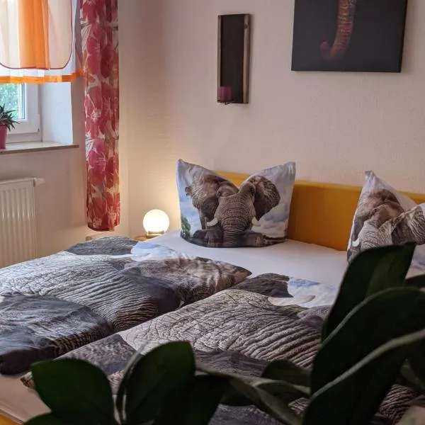 Pension Café & mehr, ξενοδοχείο σε Halle an der Saale