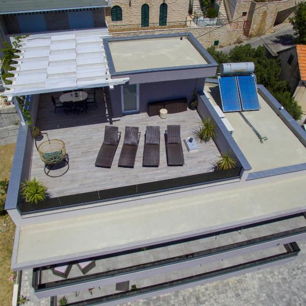 Luxury Apartments Beach