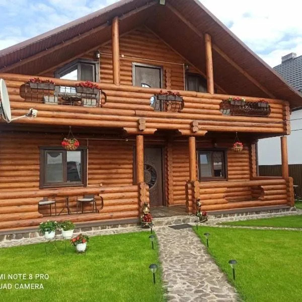 Woodhouse Svitiaz, hotel in Svityazʼ