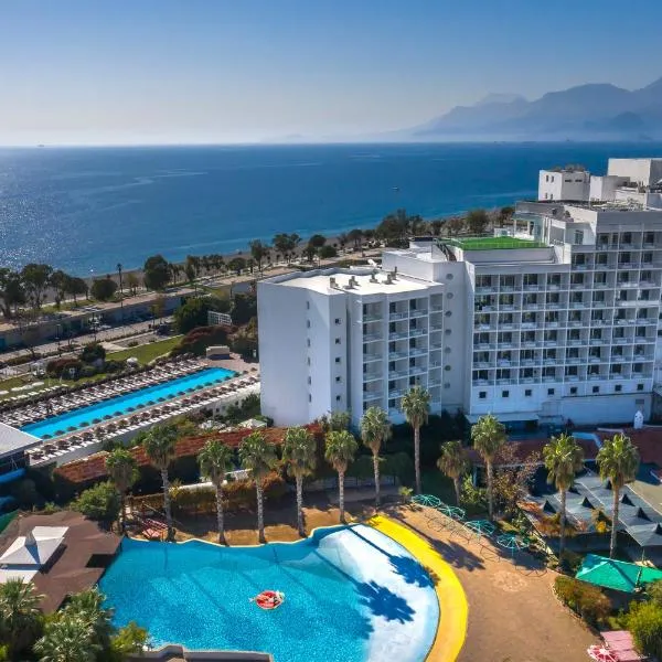 Hotel SU & Aqualand, hotel in Antalya