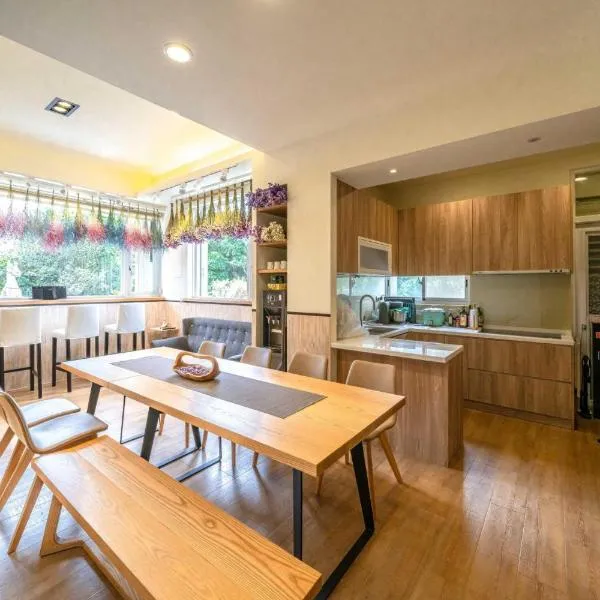 卡斯比亞精品民宿附電梯手作早餐車位, hotel in Wujie