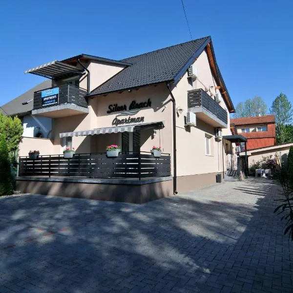 Silver Beach Apartments, hotel in Siófok