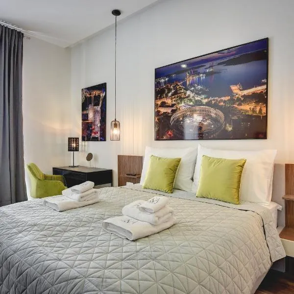 D&A Central Luxury Apartments with FREE Parking, hotel in Pula