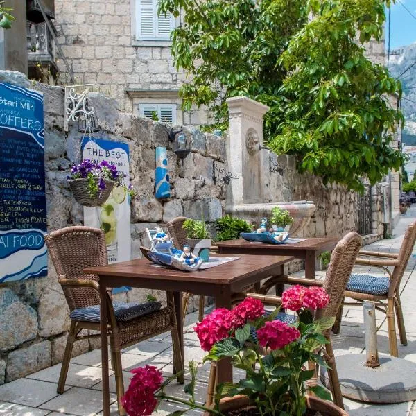 Luxury Rooms Palace B&B, hotel v destinaci Makarska