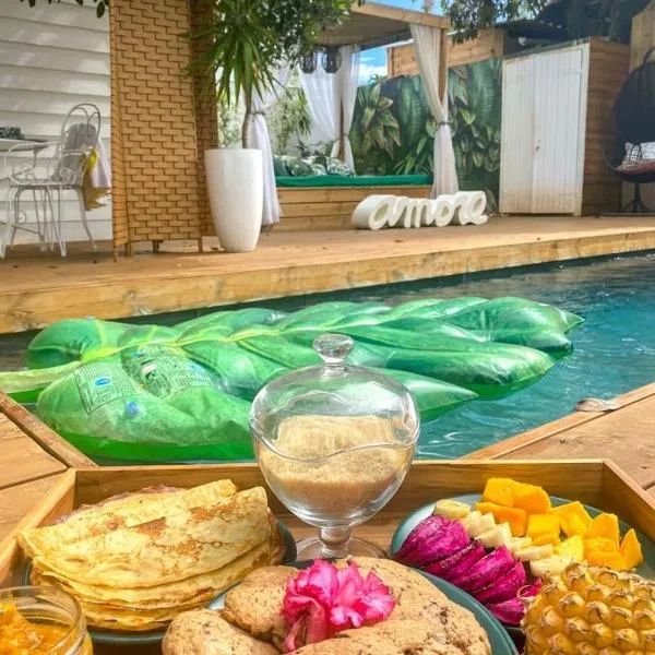 La Caze AmoreMiEve pour un séjour cozy à St Pierre, hotel v destinaci Saint-Pierre