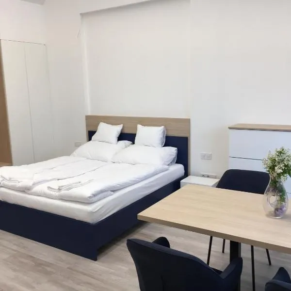 Bagolyvár Fogadó- Újfalusy Márton Vendégház, hotel u gradu 'Zirc'