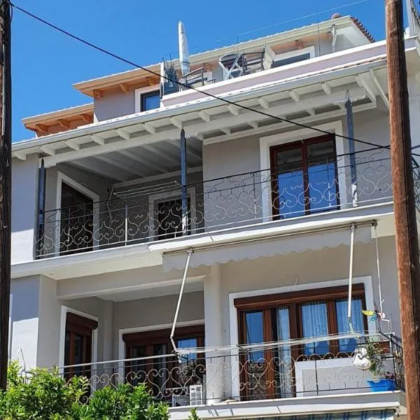 Bellos House, hotel em Parga