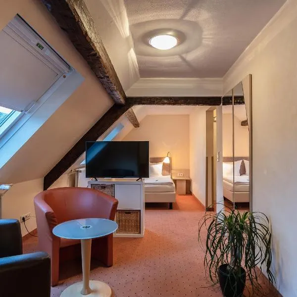 Hotel Altes Weinhaus, hotell i Neustadt an der Weinstraße